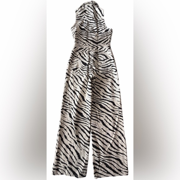 Nasty Gal Zebra Print Sleeveless Jumpsuit size 4 NWT - Picture 13 of 15